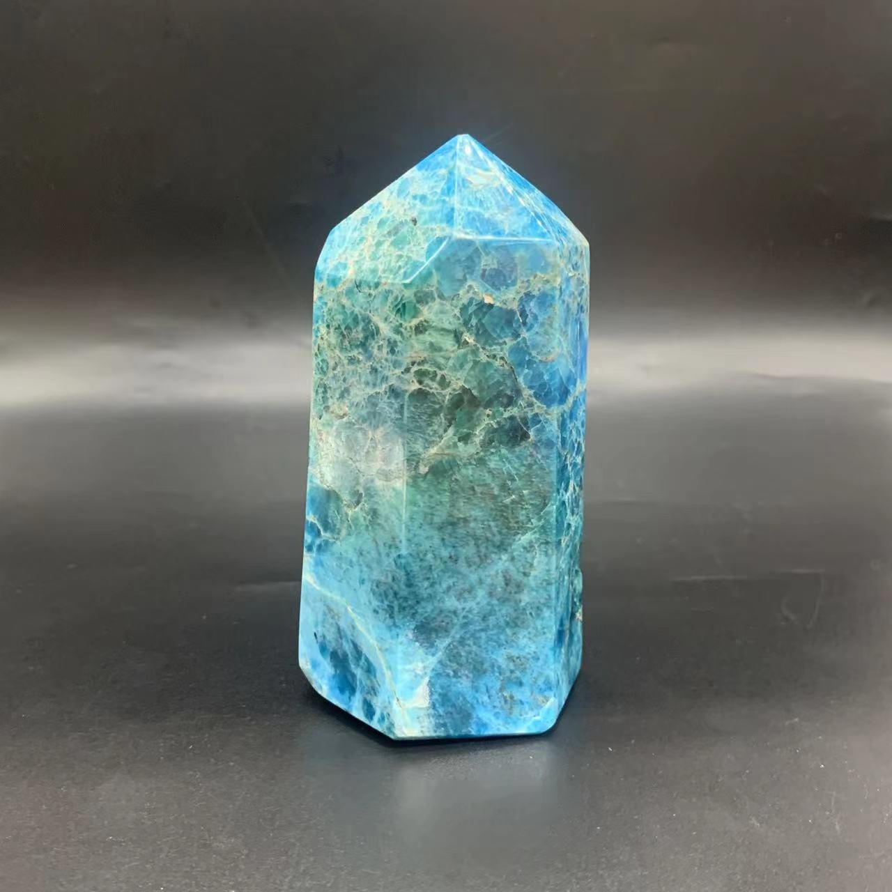 T23 blue apatite