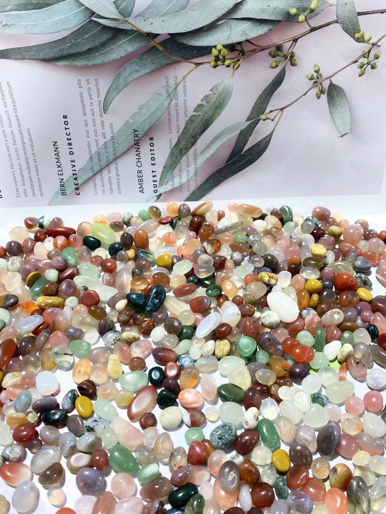 Carnelian round chip 4-8mm