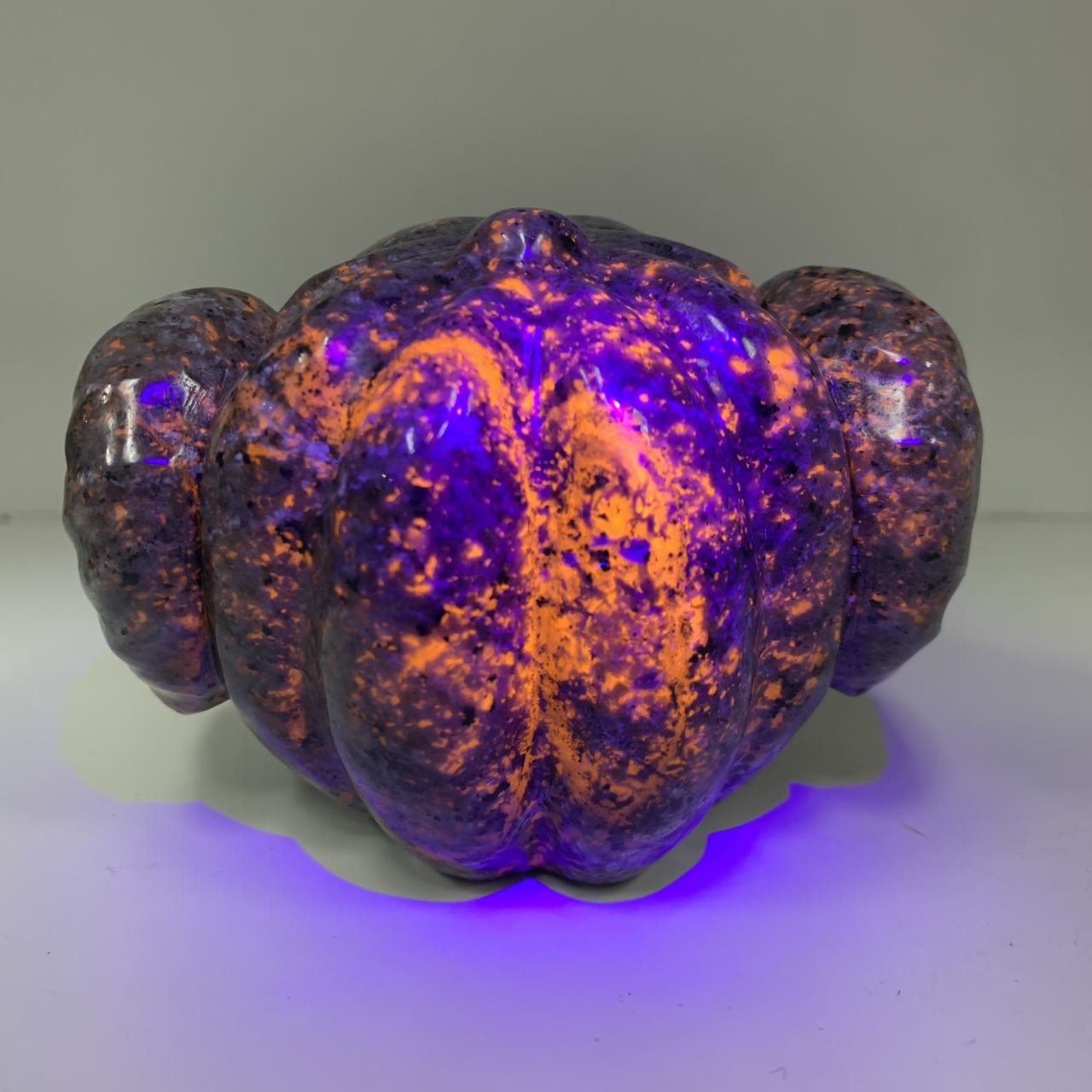 Z4 Horns Skull yooperlite carving