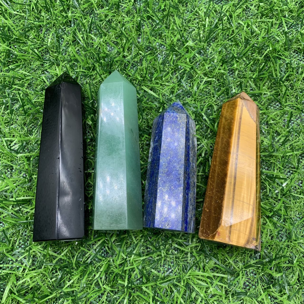 NBcrystal fun scoop get 1phoenix tower and 1 phoenix shpere and two heart etc