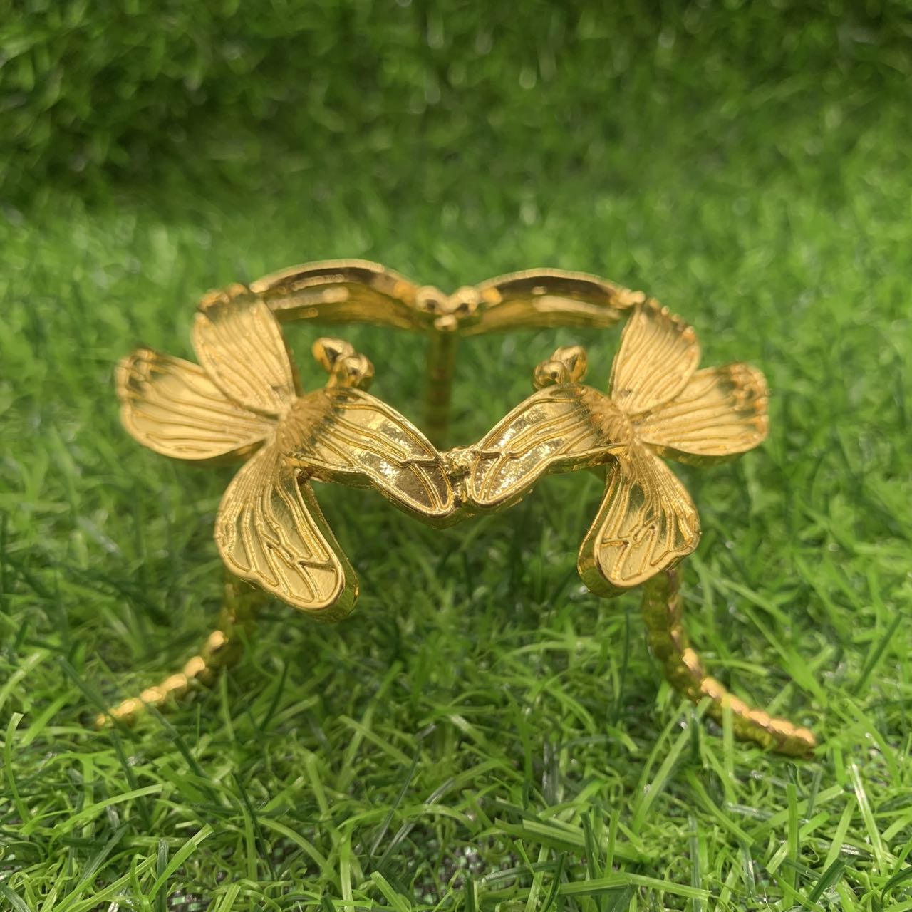 Golden Dragonfly metal stand