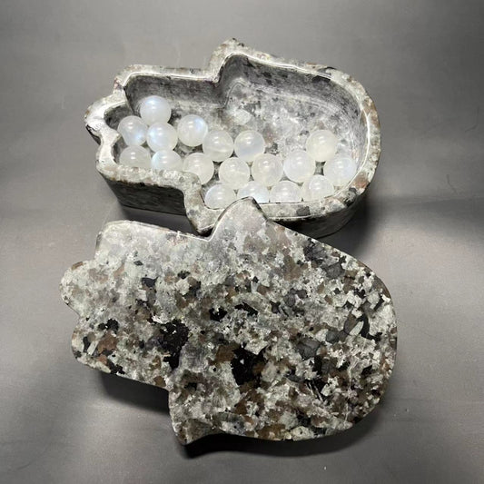 Yooperlite Jewelry box ,hand shape ,removable