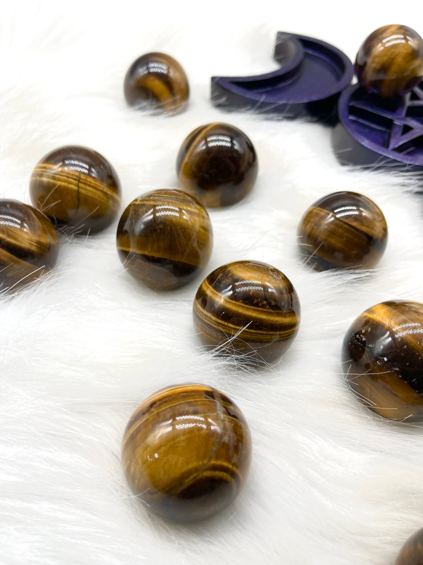 Medium Sphere Tiger Eye